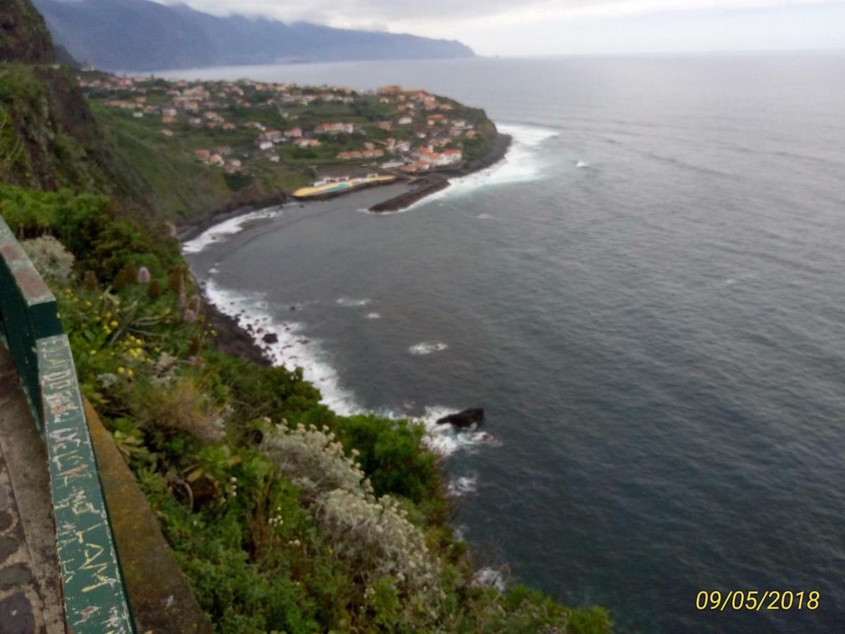 Sunny Flat In Machico City Kültér fotó